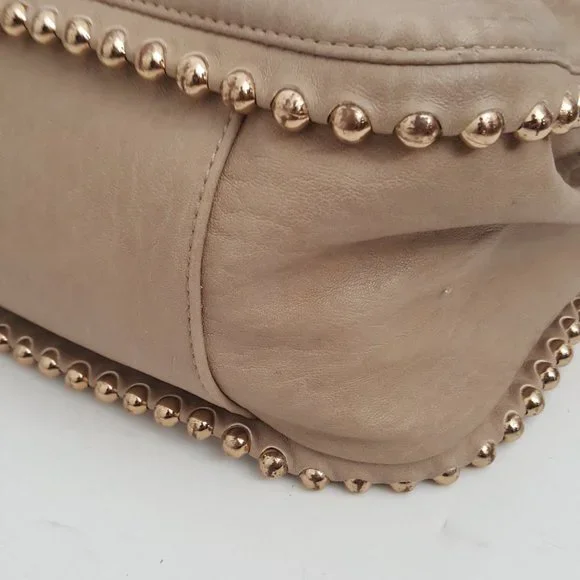 Jessica Simpson Light Blush Large Handbag Hobo Purse with Gold Studs and Strap - Picture 8 of 16